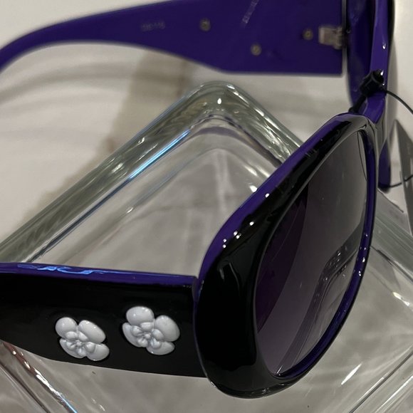 ***SALE***NWT White Camellia Flowers Sunglasses 100 UV Protection Black/Purple - Picture 3 of 7